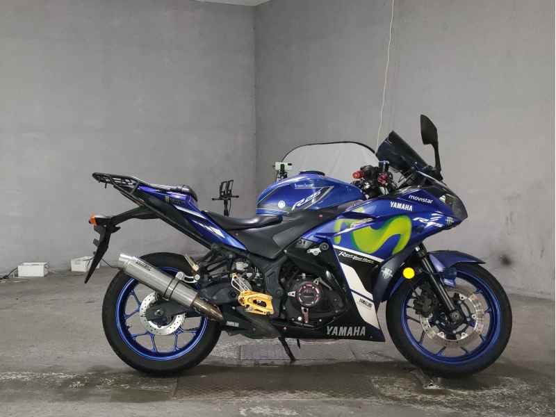 Yamaha YZF-R25 2017