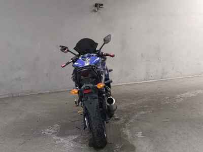 Yamaha YZF-R25 2017