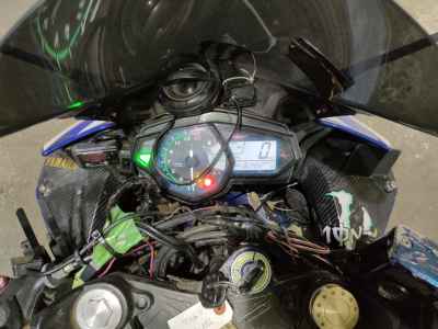 Yamaha YZF-R25 2017