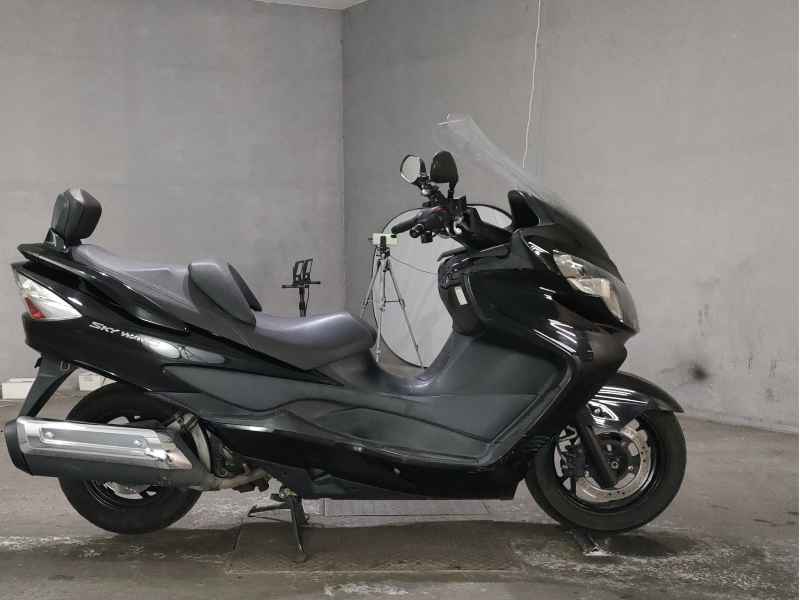 Suzuki Skywave 250