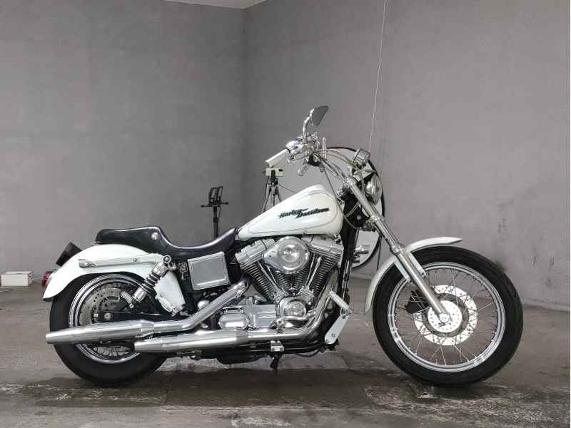 Harley-Davidson Super Glide FXDC1450 2005