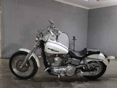 Harley-Davidson Super Glide FXDC1450 2005