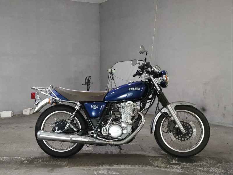 Yamaha SR400 2021
