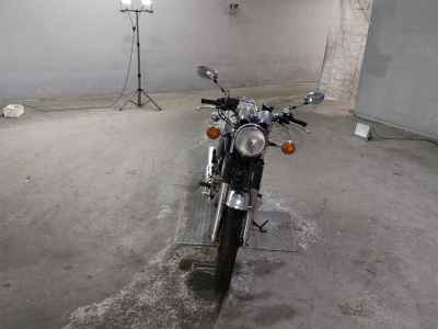 Yamaha SR400 2021