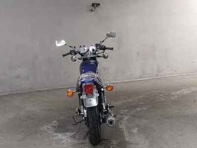 Yamaha SR400 2021
