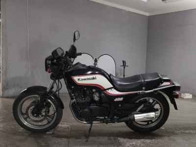Kawasaki GPZ400 2025