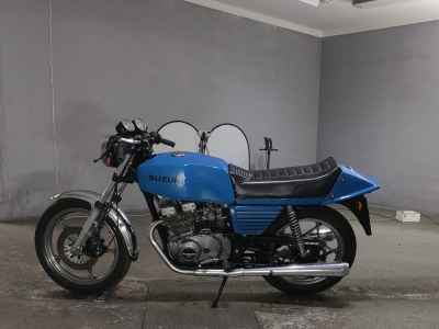 Suzuki GSX250E