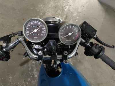 Suzuki GSX250E