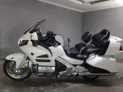 Honda GL1800 Gold Wing 2013