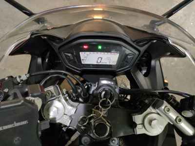 Honda CBR400R 2013