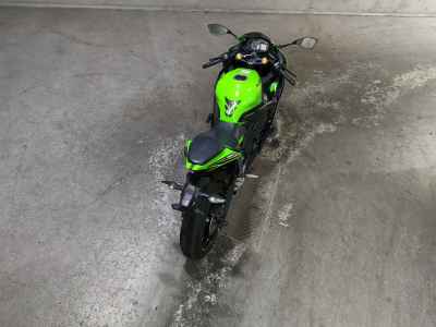 Kawasaki Ninja ZX-25R 2021