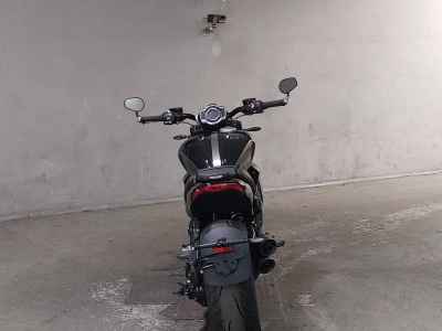 Triumph Rocket 3 Storm R 2024