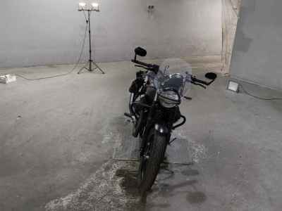 Moto Guzzi V7 Stone 2022