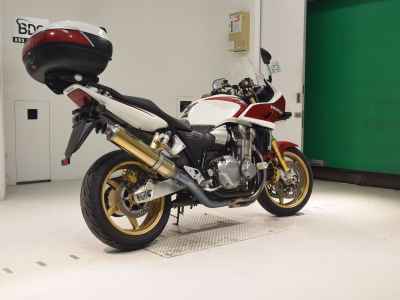 Honda CB1300 Super Boldor 2006
