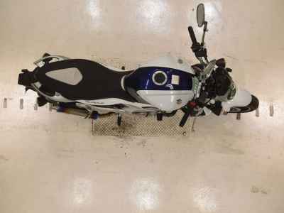 Suzuki Gladius SFV400 2010