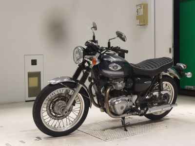 Kawasaki W800 2022
