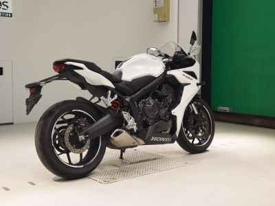Honda CBR650R 2023