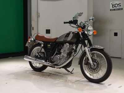 Yamaha SR400 2016