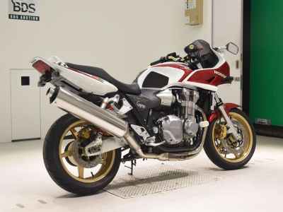Honda CB1300 Super Boldor 2006