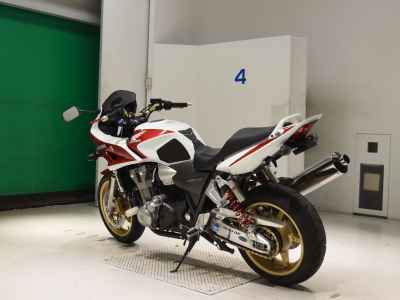 Honda CB1300 Super Boldor 2006
