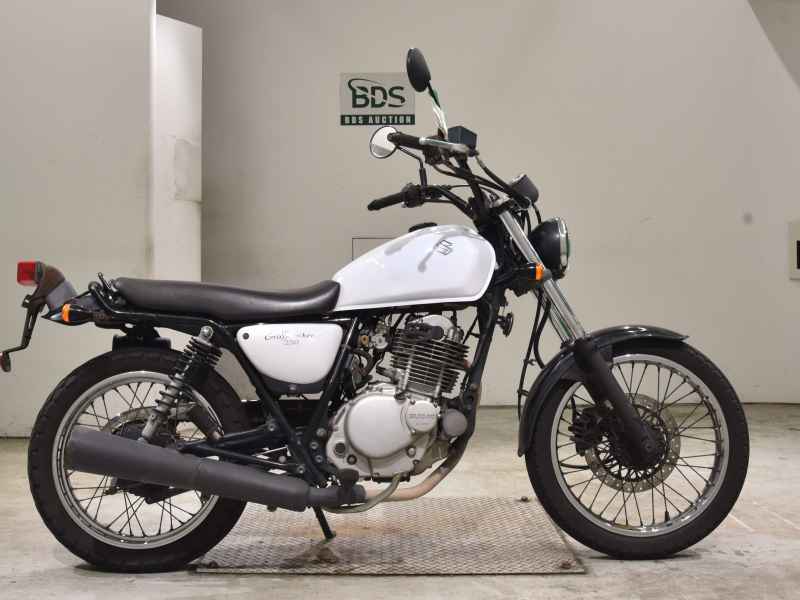 Suzuki GrassTracker