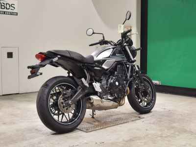 Kawasaki Z650RS 2023