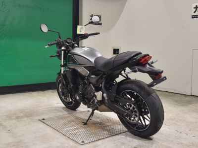 Kawasaki Z650RS 2023