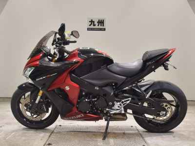Suzuki GSX-S1000F 2016
