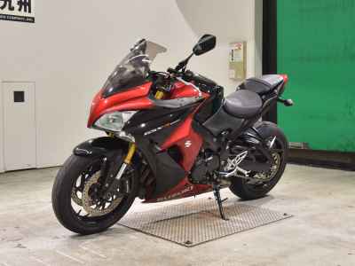Suzuki GSX-S1000F 2016