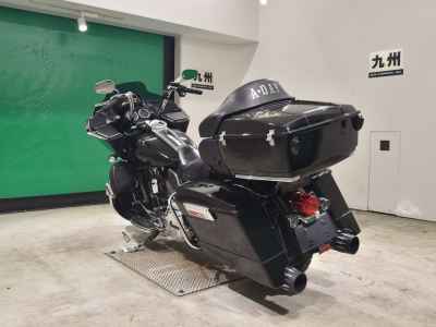 Harley-Davidson FLTRU1690 2011