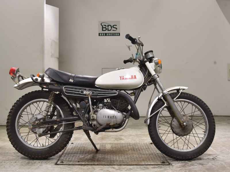 Yamaha DT250