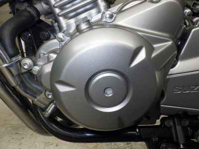 Suzuki GSR250