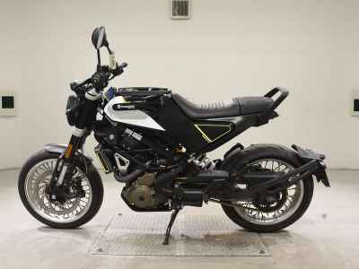 Husqvarna Svartpilen 401 2020
