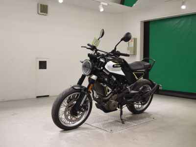Husqvarna Svartpilen 401 2020
