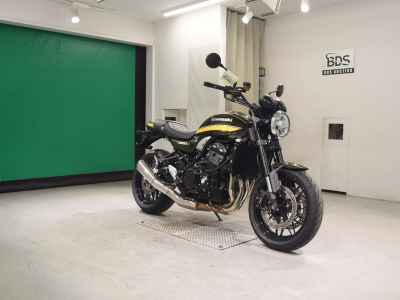 Kawasaki Z900RS 2024