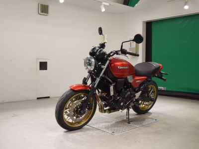 Kawasaki Z650RS 2025