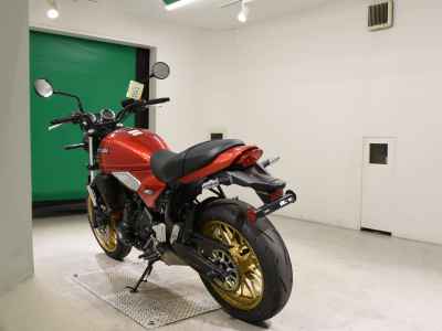 Kawasaki Z650RS 2025