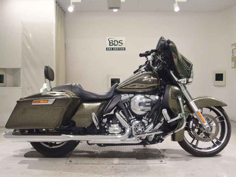 Harley-Davidson Street Glide FLHXS1690 2016