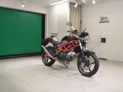 Honda VTR250 2011
