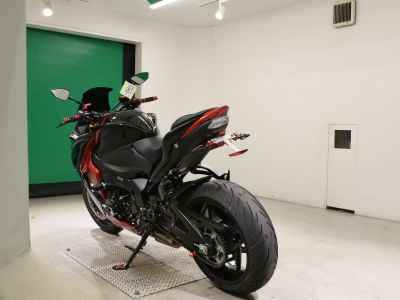 Suzuki GSX-S1000F 2016