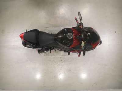Suzuki GSX-S1000F 2016