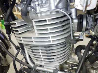 Yamaha SR400 2020