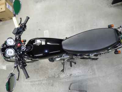 Yamaha SR400 2020