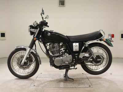 Yamaha SR400 2020