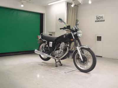 Yamaha SR400 2020