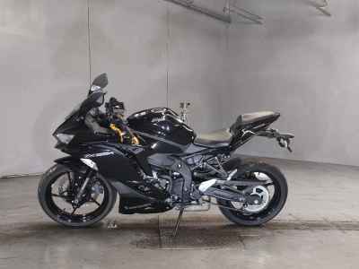 Kawasaki Ninja ZX-25R