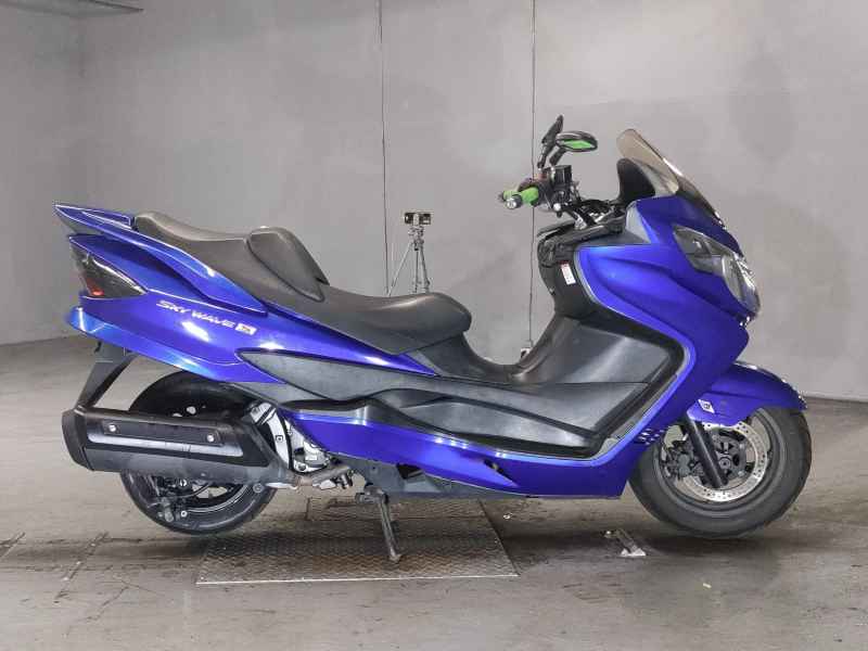 Suzuki Skywave 250S