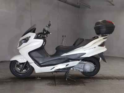 Suzuki Skywave 250S