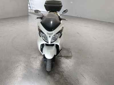 Suzuki Skywave 250S