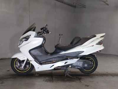 Suzuki Skywave 250M